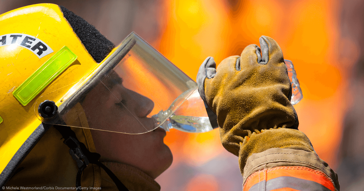 fireman_drinking_water